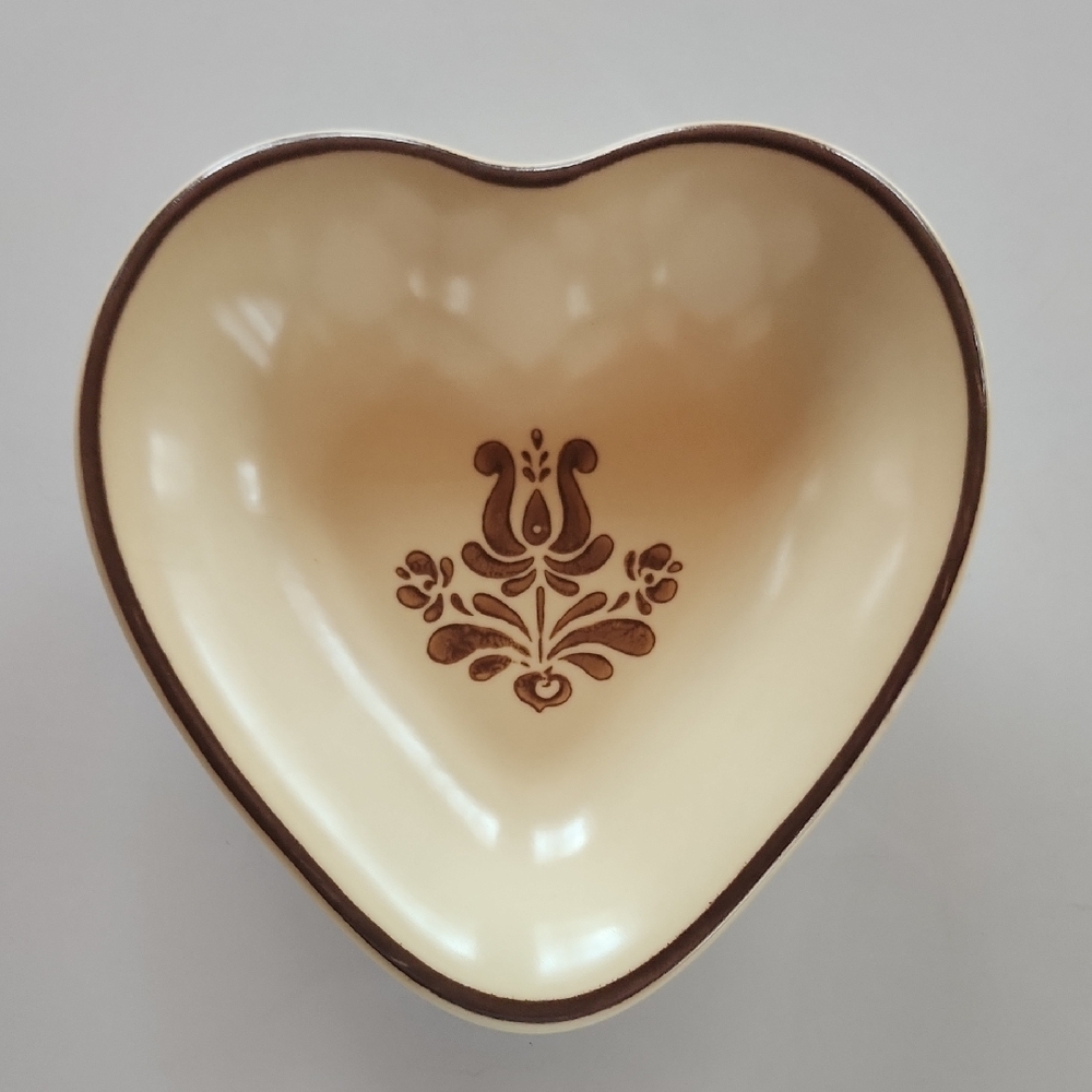 Vintage Pfaltzgraff Heart-Shaped Bowl